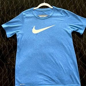Nike Boys Heathered Blue Dri-Fit T-shirt Size Large - like new